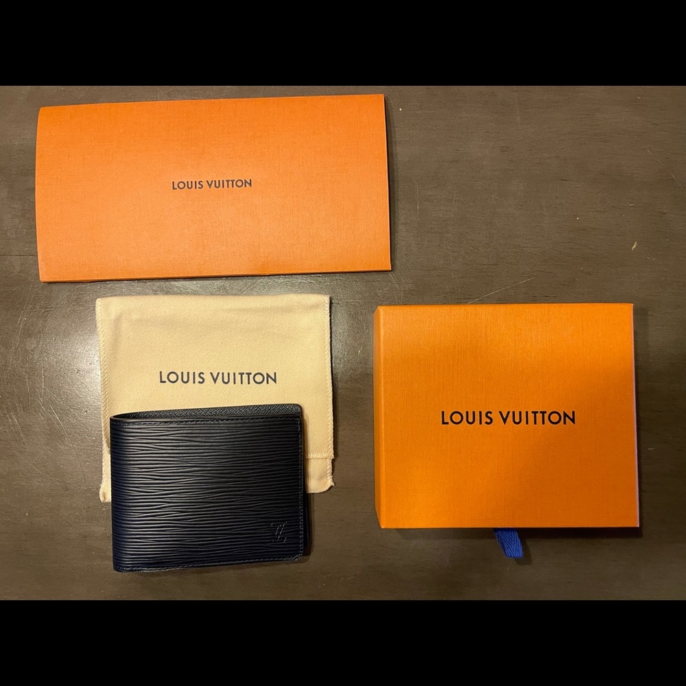 Louis Vuitton Men’s Wallet